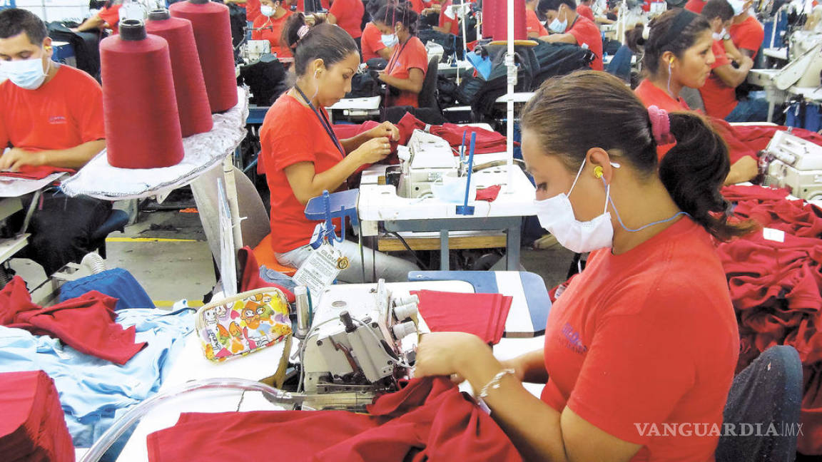Mujeres ocupan más del 60% de los empleos textiles en empresas exportadoras